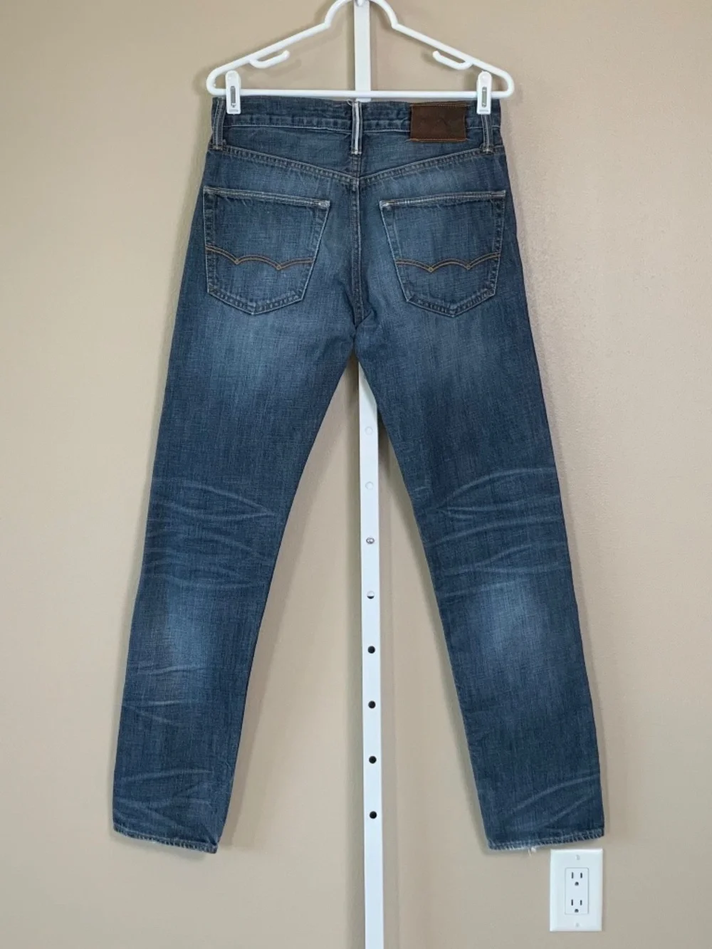 American Eagle Original Taper Distressed Jeans